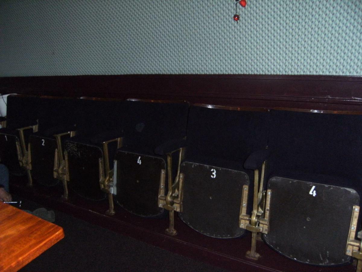 Hotel Grand Cafe Heere Van Heel Bagian luar foto